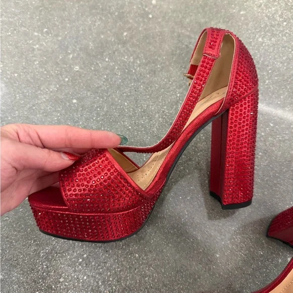 Never Worn Windsor Radiant Red Heels - Picture 5 of 6